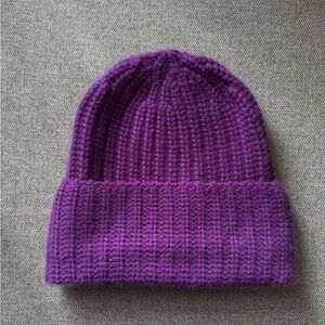 La Ligne Purple 100% Cashmere Beanie winter hat pristine
